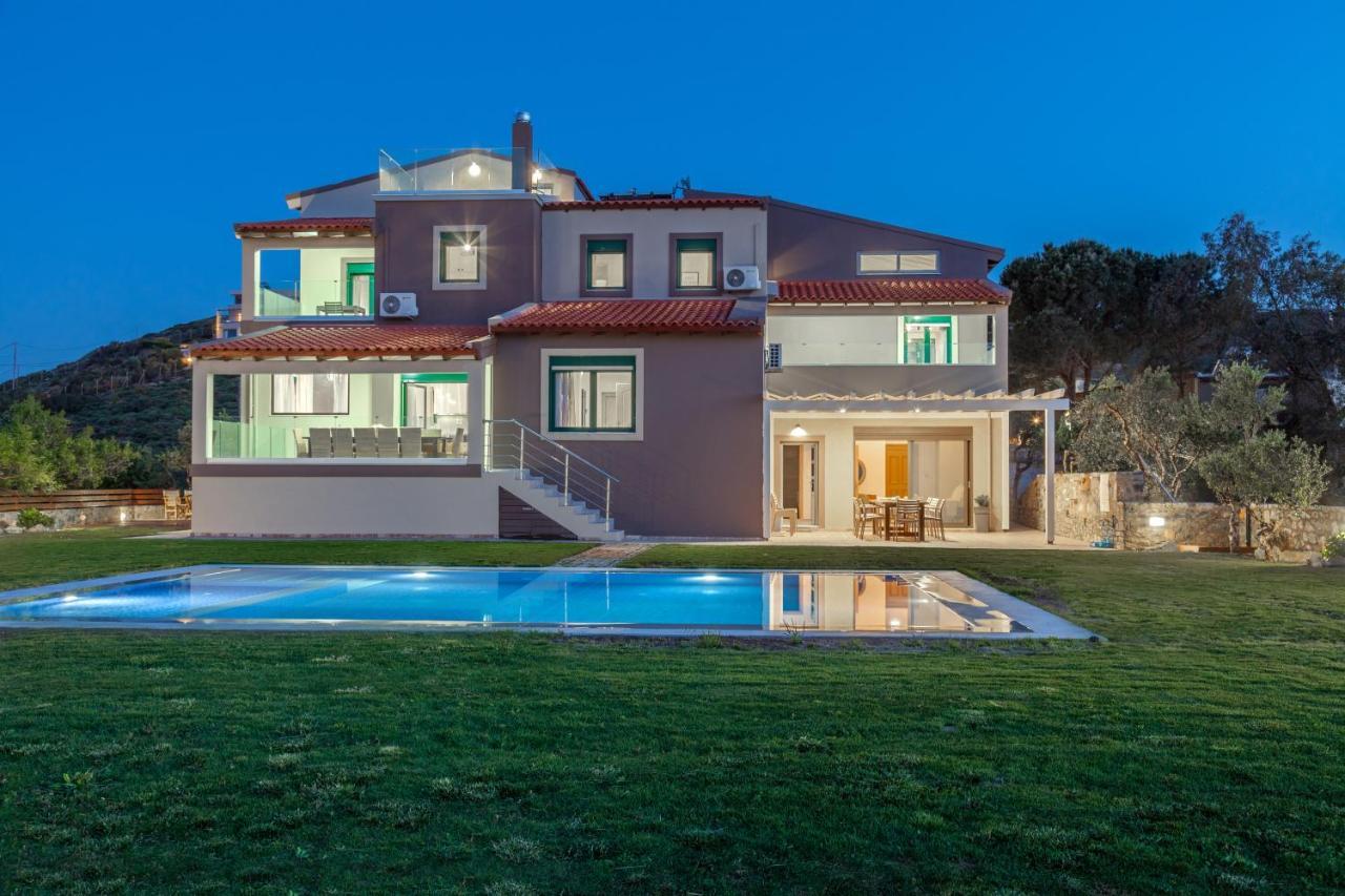 Villa Ourania Agia Pelagia  Esterno foto